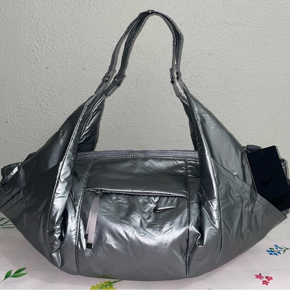 NWT- Nike Victory Gym Tote bag